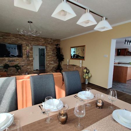 Apartmány V Našem Olomouc Esterno foto